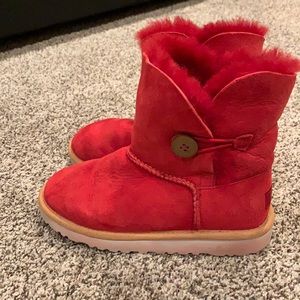 Girls Red Ugg boots Sz 3 girl excellent